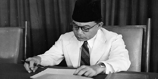 Biografi Drs Mohammad Hatta