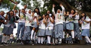 15 Lagu Perpisahan Sekolah yang Penuh Kenangan untuk Momen Tak Terlupakan